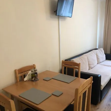 מלון דירות Gardens Studio